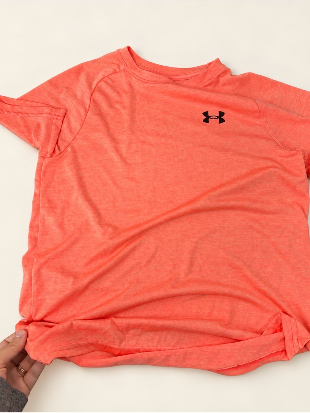 Under Armour Youth Large Coral Orange Loose Fit Short Sleeve T-Shirt